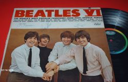  Beatles Signed Album 'Beatles V1'