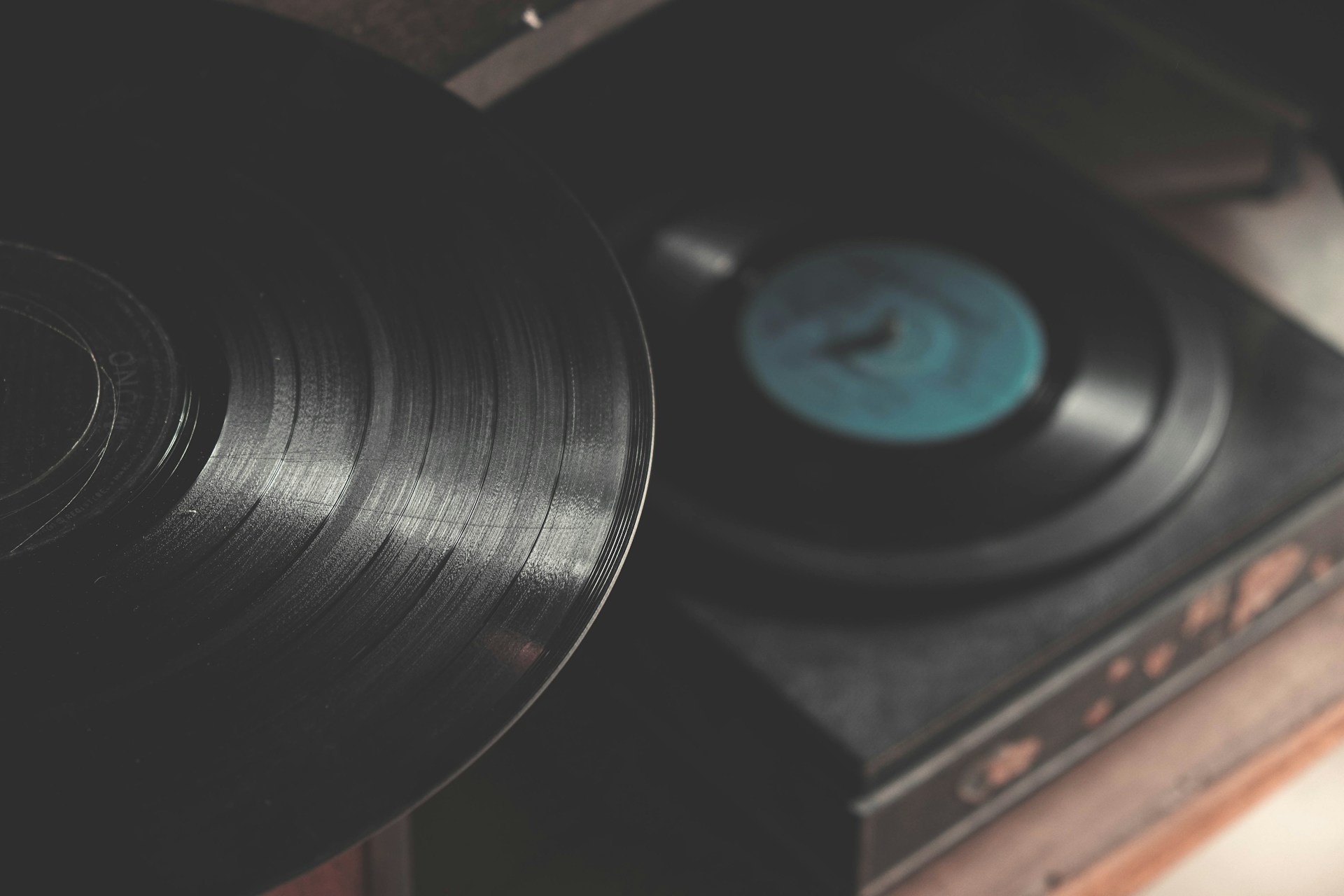 A Comprehensive Guide to Building Your Signed Music Memorabilia Collection
