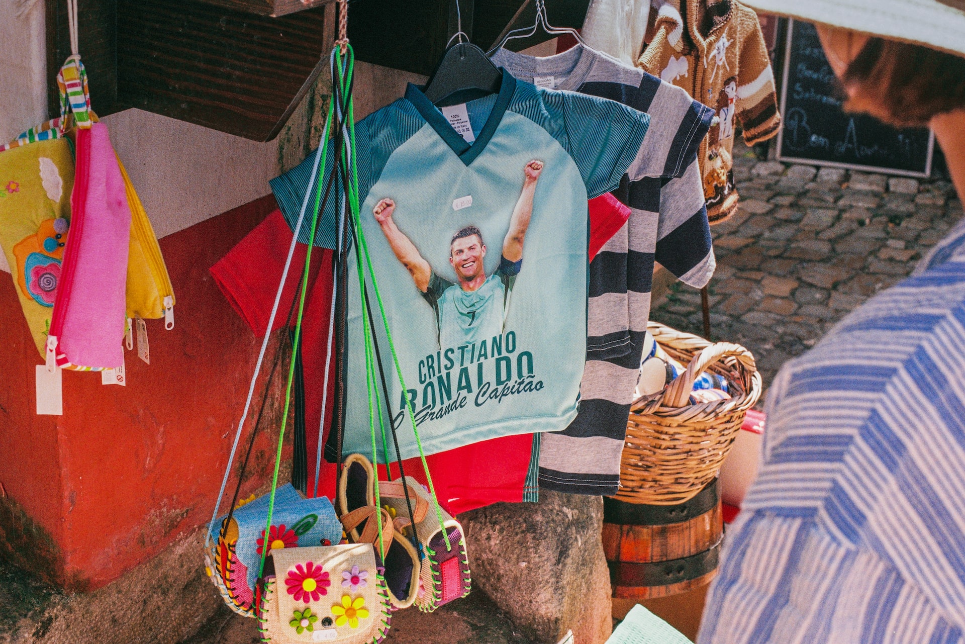 cristiano ronaldo football shirt